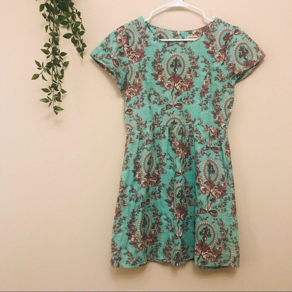 Mint Green Mini | Delicia | M (Juniors)